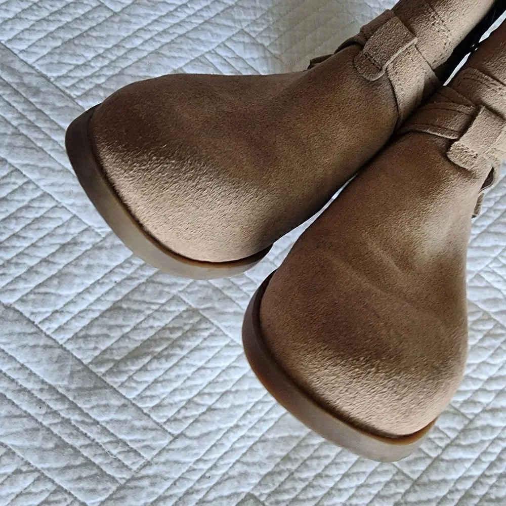 Koolaburra by UGGS  suede leather boots